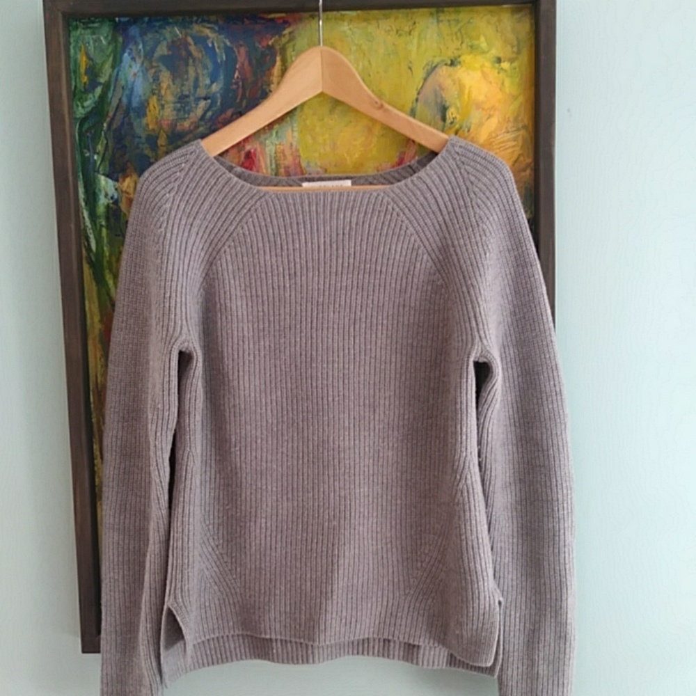 Everlane 100% wool sweater